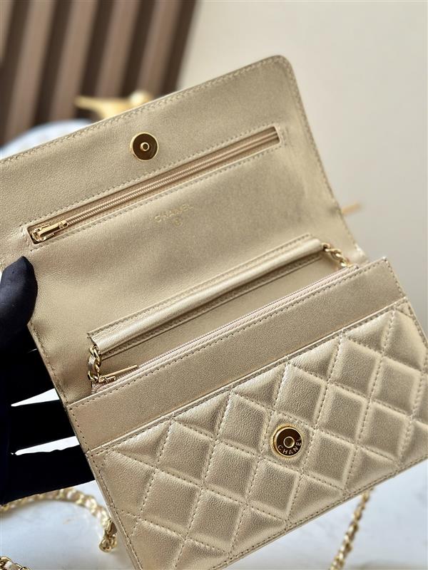 2026127215432349 570